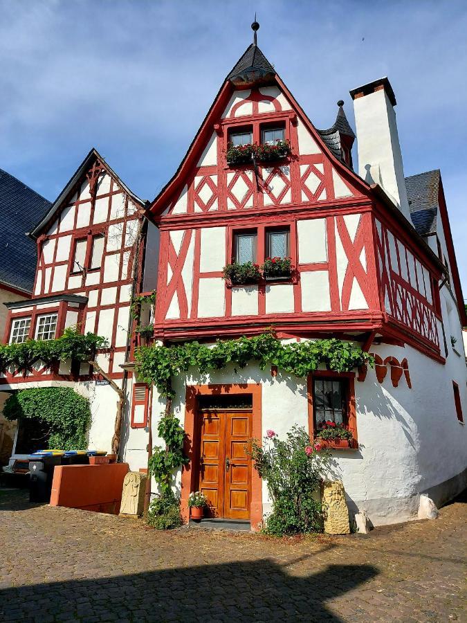 Ferienwohnung Moritz Sankt Aldegund Bagian luar foto