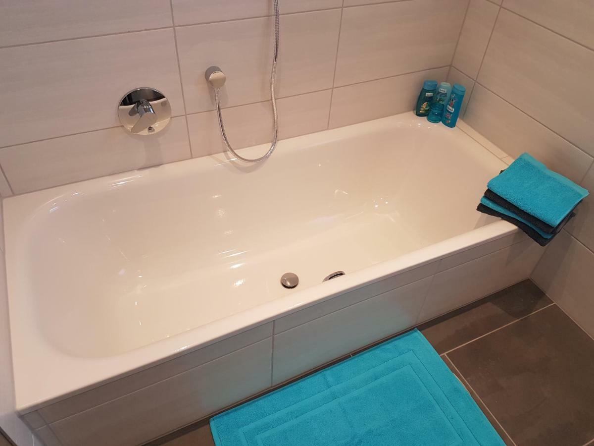 Ferienwohnung Moritz Sankt Aldegund Bagian luar foto