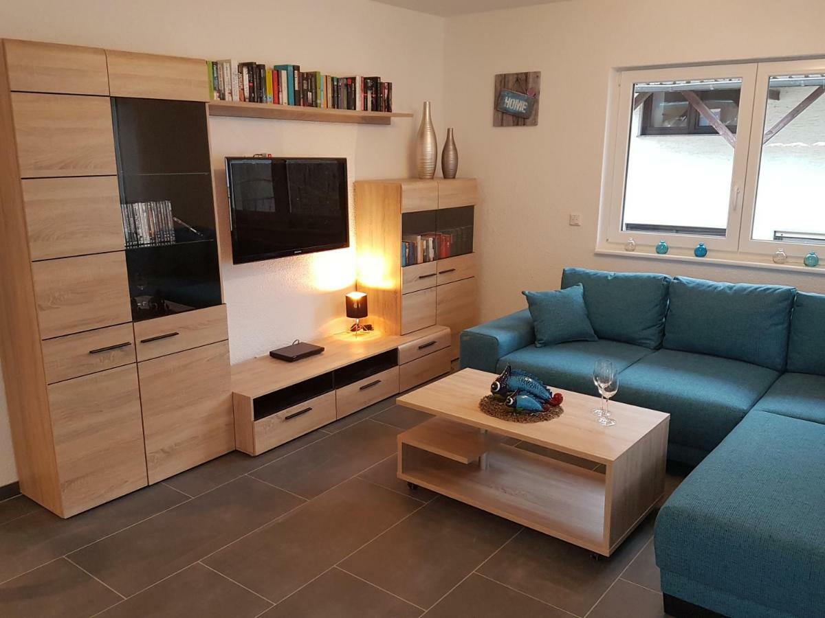 Ferienwohnung Moritz Sankt Aldegund Bagian luar foto